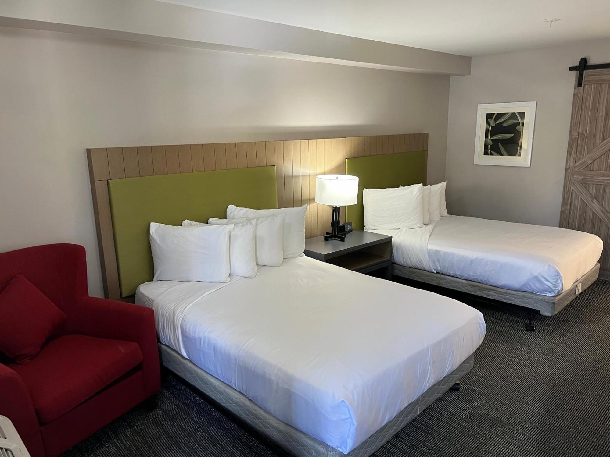 Country Inn & Suites By Radisson, Vallejo Napa Valley, Ca Екстериор снимка